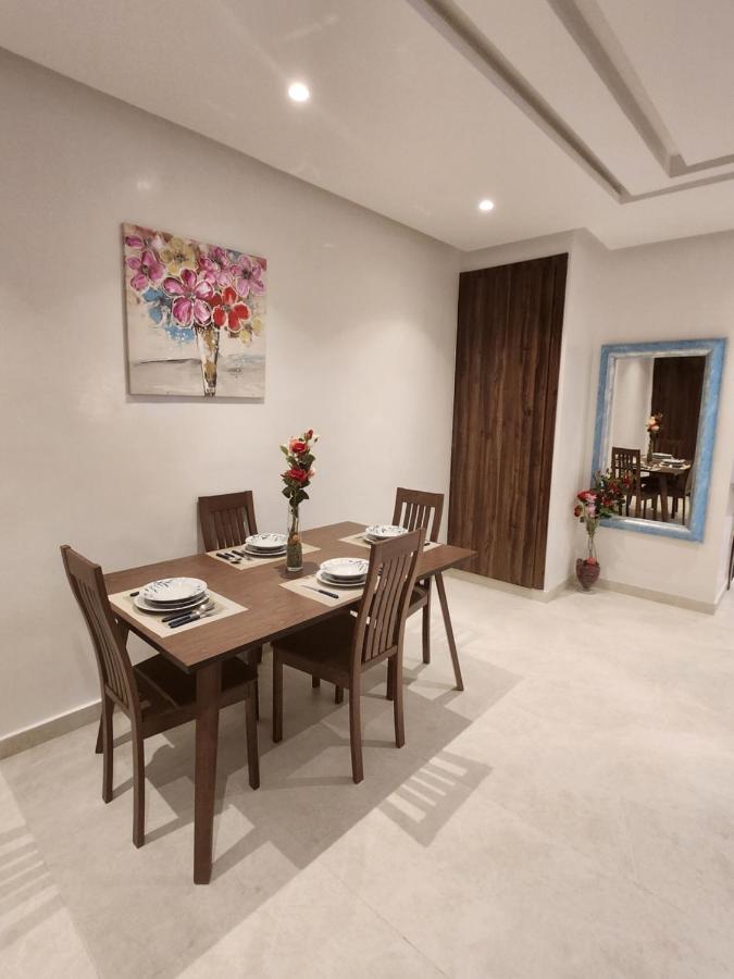 Modern Luxury Retreat: 2-Bedroom Apartment In The Heart Of Marrakech Marrakesh Exterior photo