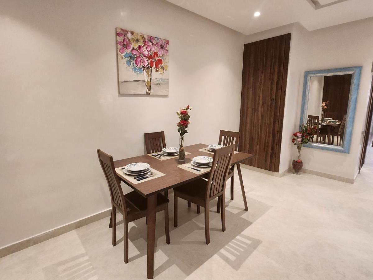 Modern Luxury Retreat: 2-Bedroom Apartment In The Heart Of Marrakech Marrakesh Exterior photo